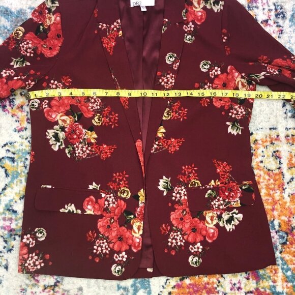 DR2 Floral Lightweight Open Front Blazer Size Petite Small - Picture 11 of 16